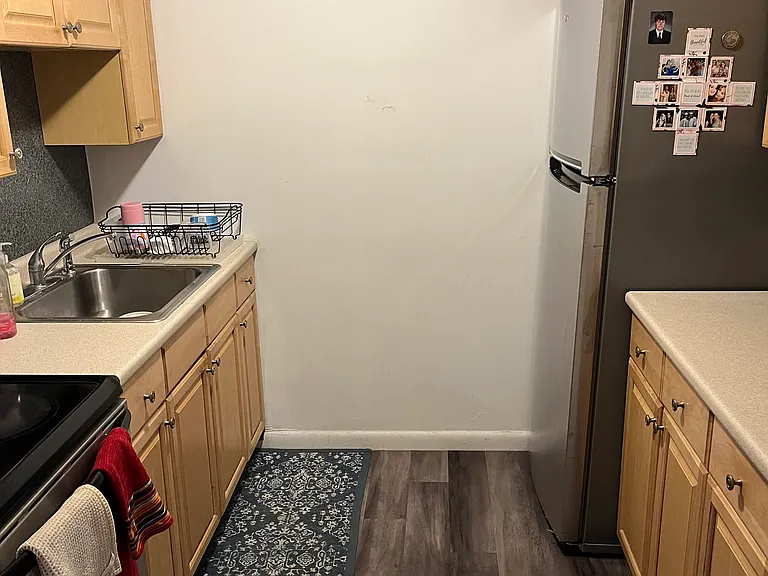 205 Kent St #24 — Photo 6