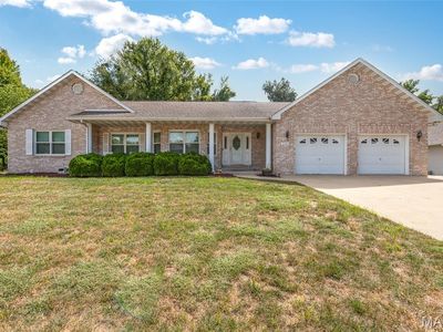 112 Crestmoor St, Collinsville, IL, 62234