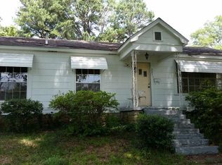 221 Yeates St, Starkville, MS 39759
