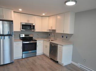 117 Cross St #16, Somerville, MA 02145
