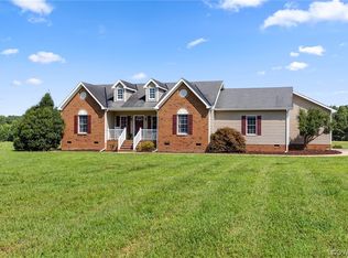 20050 Horseshoe Rd, Carson, VA 23830
