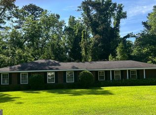 256 Wells Cir, Dublin, GA 31021