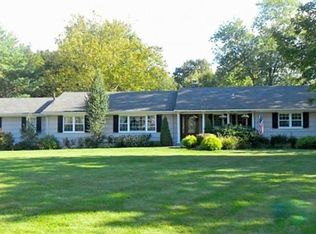 34 Heather Ln, Mahwah, NJ 07430