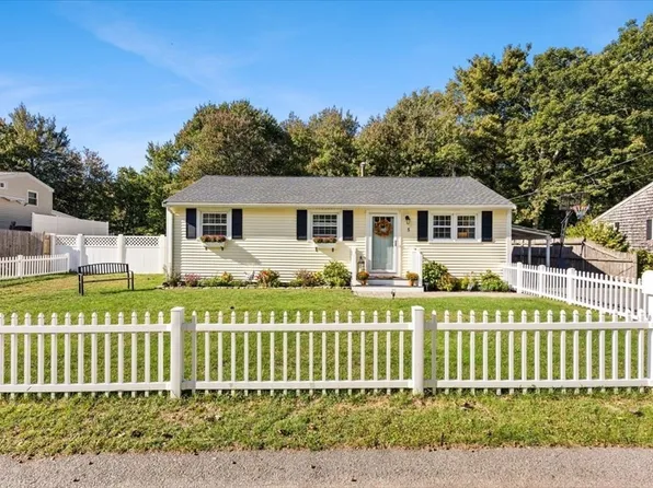 5 Calvin Rd, North Easton, MA 02356