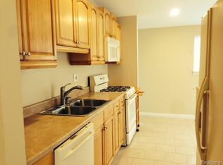 1514 Middlesex Ave, Madison Heights, MI