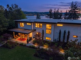 9818 SE 42nd Pl, Mercer Island, WA 98040