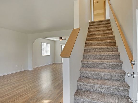 3rd image of 16524 44th Ave E