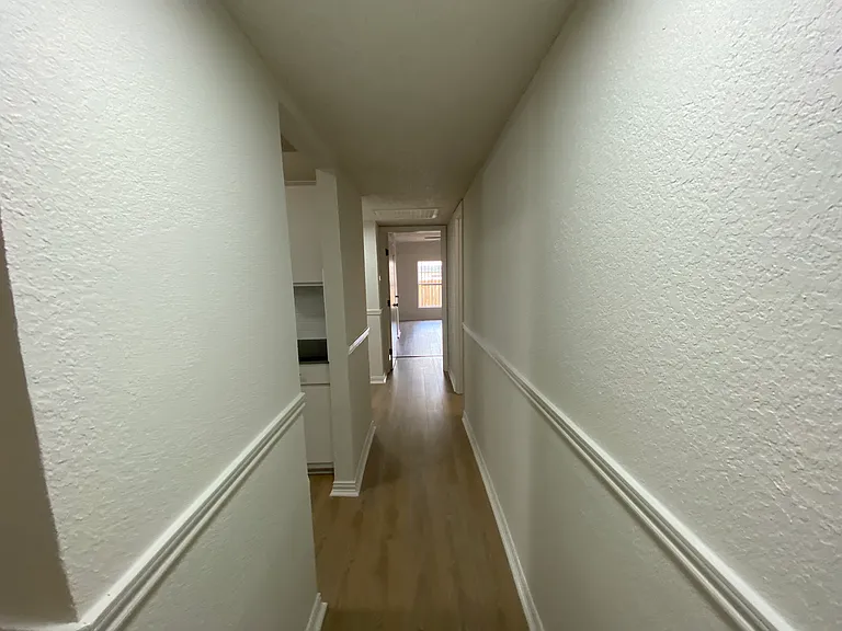 10355 Limestone Dr — Photo 8