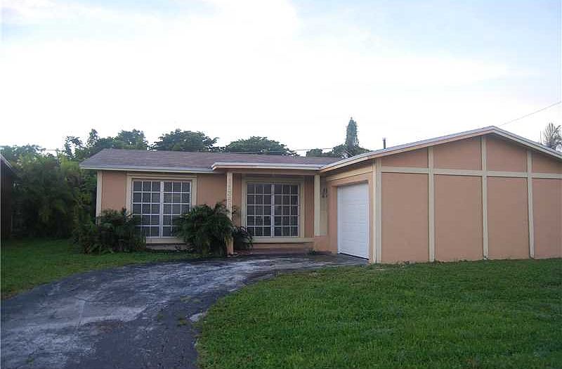 1st image of 11360 NW 31st Pl