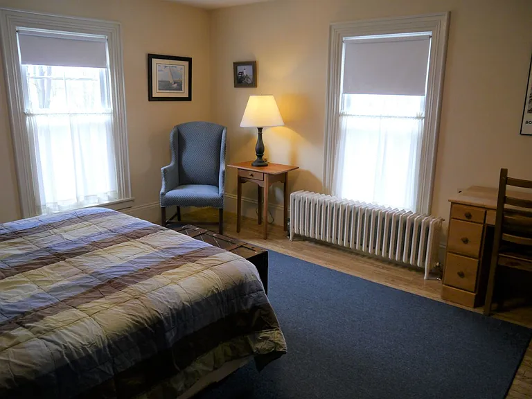 9 Cedar St — Photo 3