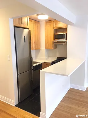 Rented by Oxford Property Group | media 13