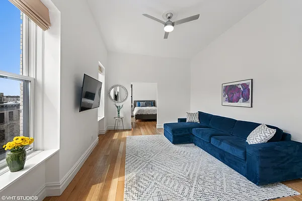 Sold by Owner | media 3