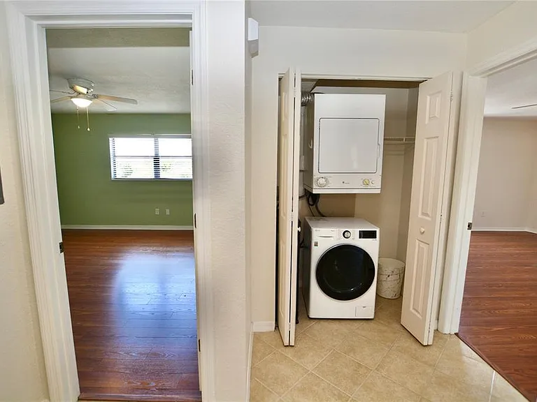 6150 Gulfport Blvd S — Photo 31