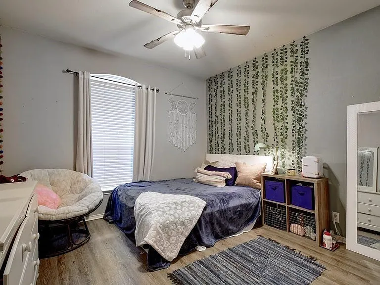 2234 Lakeline Dr — Photo 15