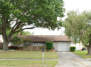 9891 82nd Way, Seminole, FL 33777