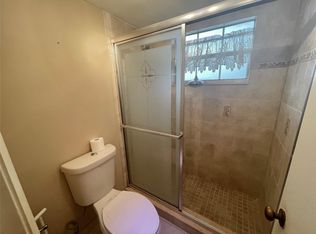 4140 NW 44th Ave APT 108, Lauderdale Lakes, FL 33319