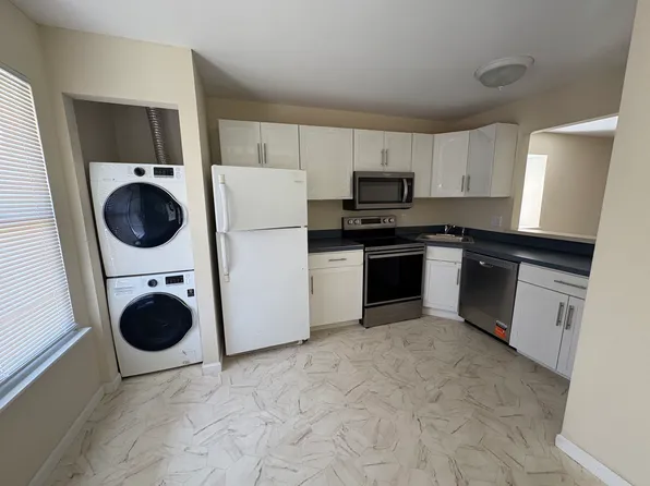 3511 Woodlands Dr #3511, Mays Landing, NJ 08330