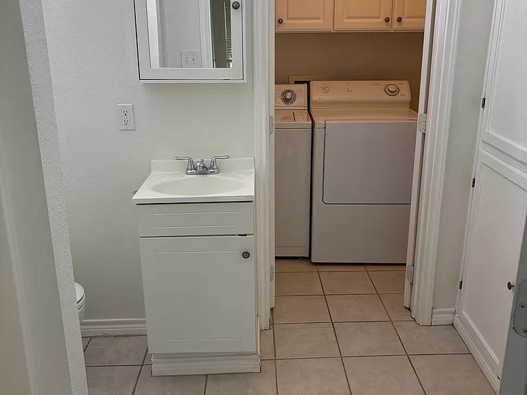 916 Wood Ave #A — Photo 7