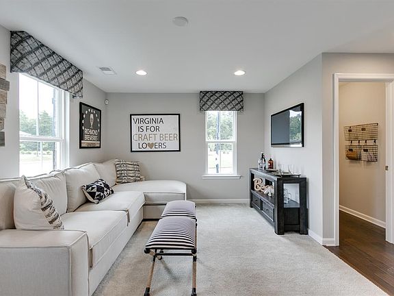 5th image of 8224 Seaworthy Way