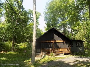 1227 Hawk Nest Ct, East Stroudsburg, PA 18302