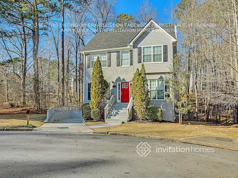 7144 Stonebrook Cir — Photo 2