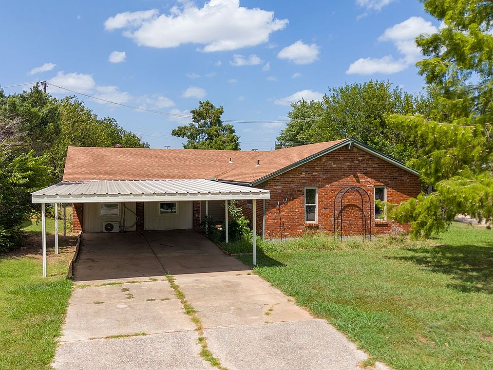 1st image of 709 Ashley Dr