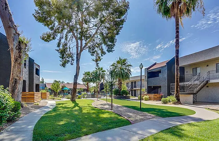 Cielo Apartments — Photo 26