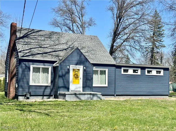 160 Euclid Blvd, Youngstown, OH 44505