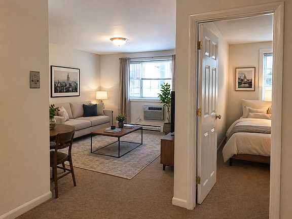 2nd image of 12 Embassy Rd #25