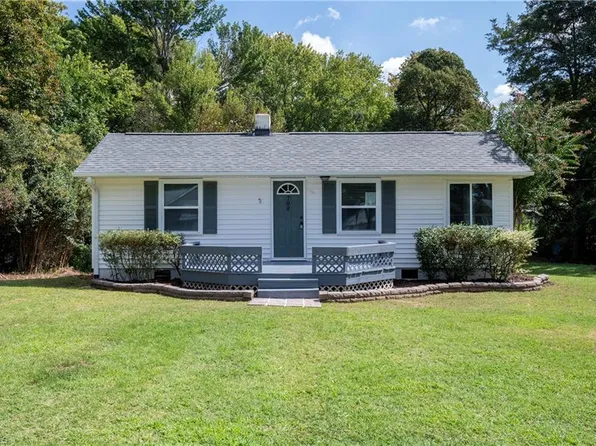 708 Ira Dr, Colfax, NC 27235
