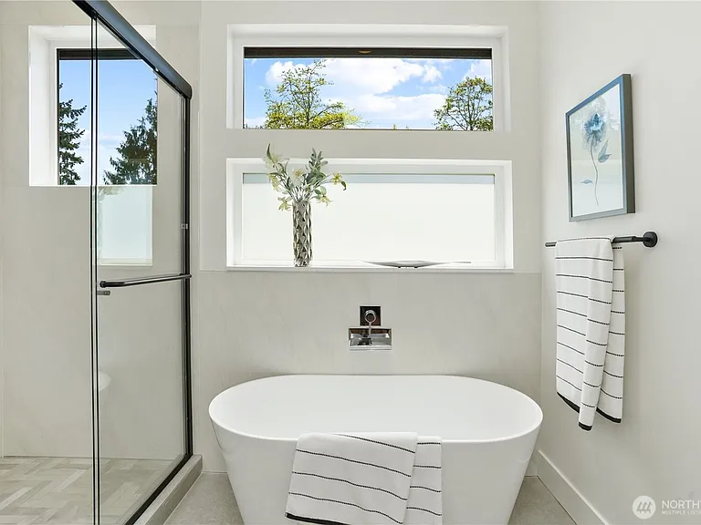 9013 14th Ave SW — Photo 10