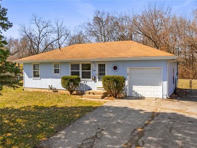 7106 N Highland Ave, Kansas City, MO, 64118