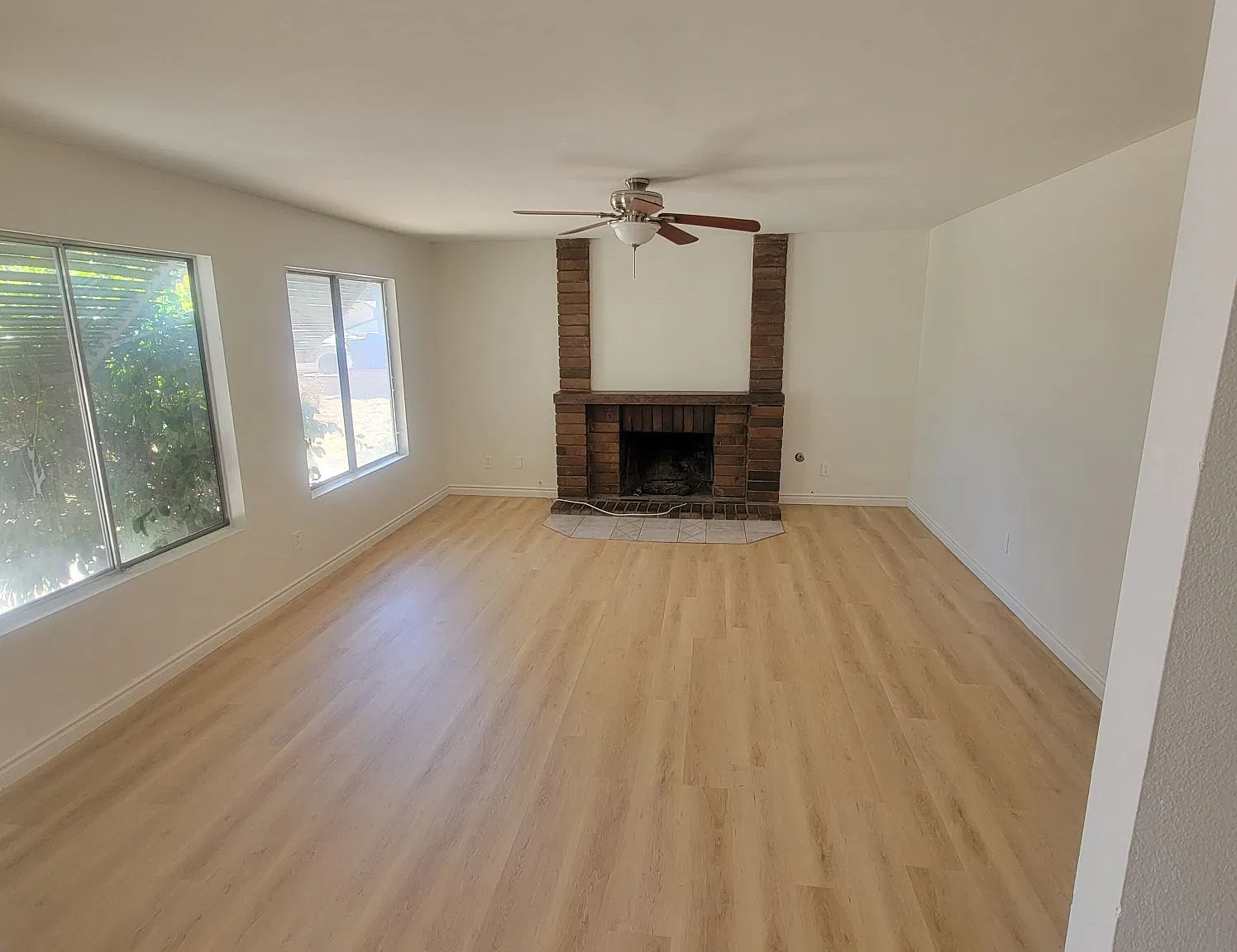 3 bed, 1440 sqft, $2,950 — Photo 2