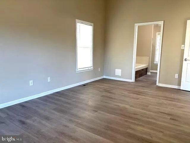 1018 Willowleaf Way — Photo 13
