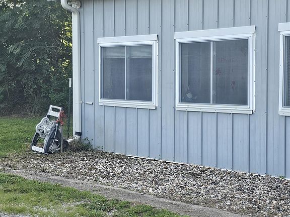 2nd image of 1099 N 18th St