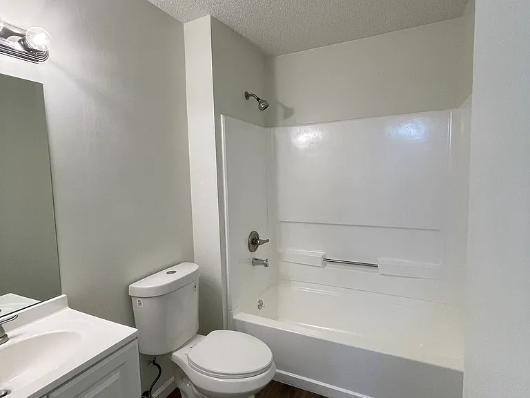 2406 Alabama St #2B — Photo 11
