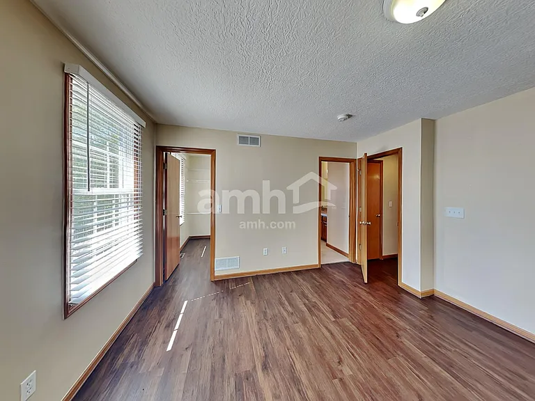 242 Iris Trail Dr — Photo 13