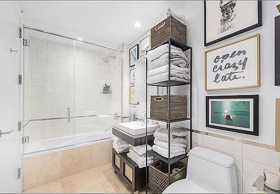 5th image of 165 W 18th St #3A