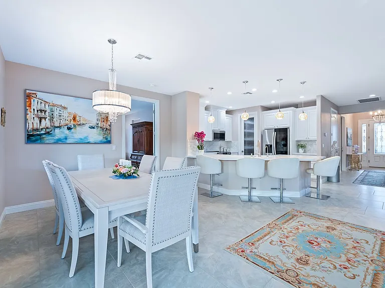 2836 Steamboat Dr — Photo 9