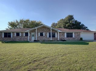 2004 Adams Ln S, Azle, TX 76020
