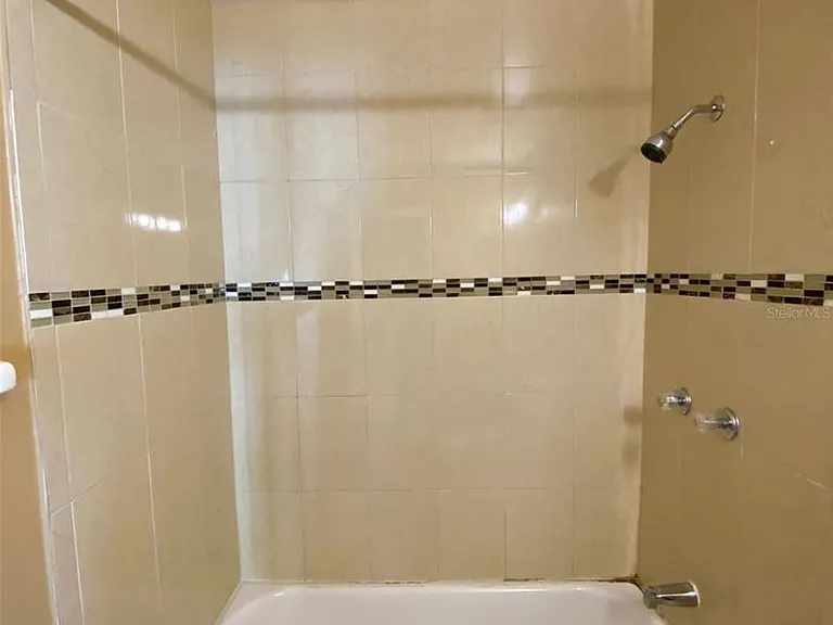 880 Nelson Dr — Photo 14