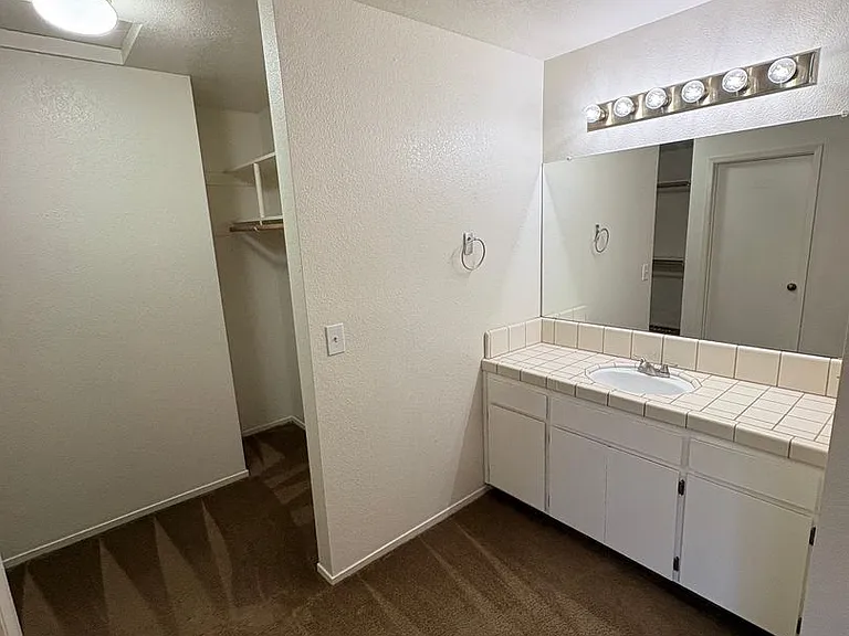 4731 W School Ave — Photo 18