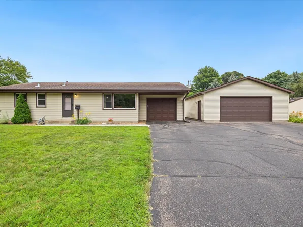 6348 Sumter Ave N, Brooklyn Park, MN 55428