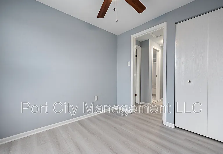 1507 Retreat St #1 — Photo 14