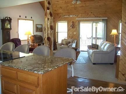 Living Room : Living Room