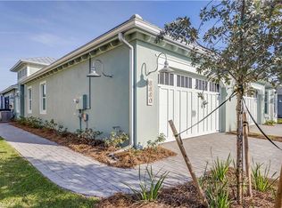 8925 Calypso Ct, Naples, FL 34112