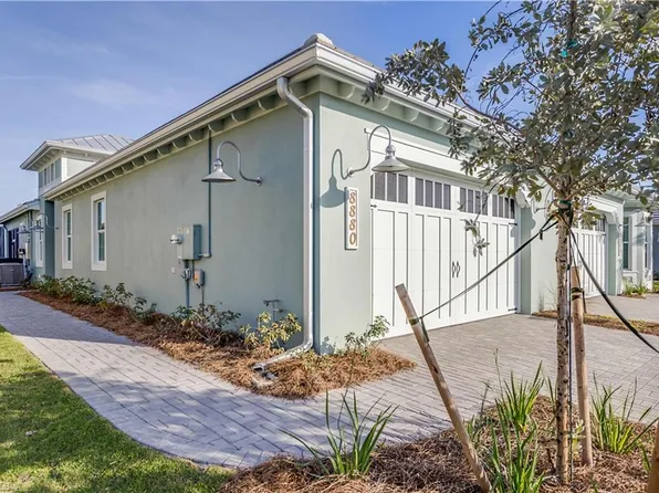 8925 Calypso CT, NAPLES, FL 34112