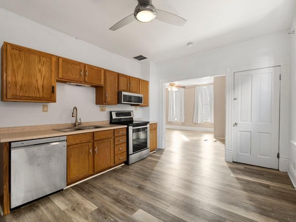 fort-wayne-indiana-73187529 picture