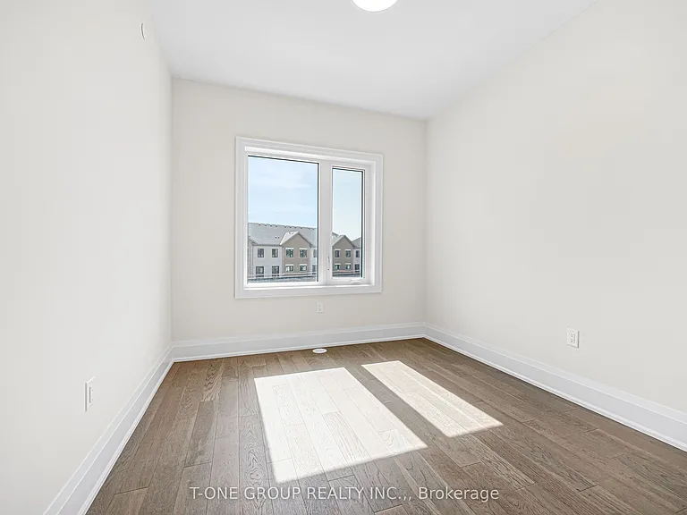 106 Grimsby Ln — Photo 34