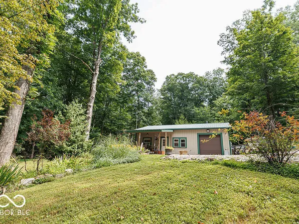 1405 Lakeside Dr, Spencer, IN 47460